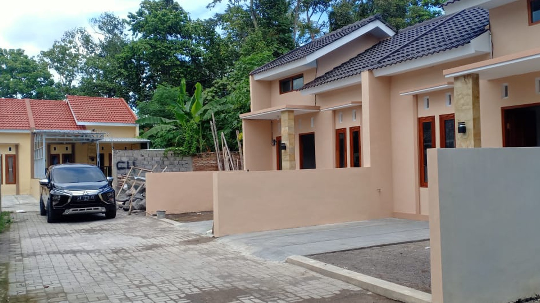 RUMAH TINGGAL BARU SIAP HUNI, DI JL MANCASAN 3 TUNDAN, KALASAN, SLEMAN