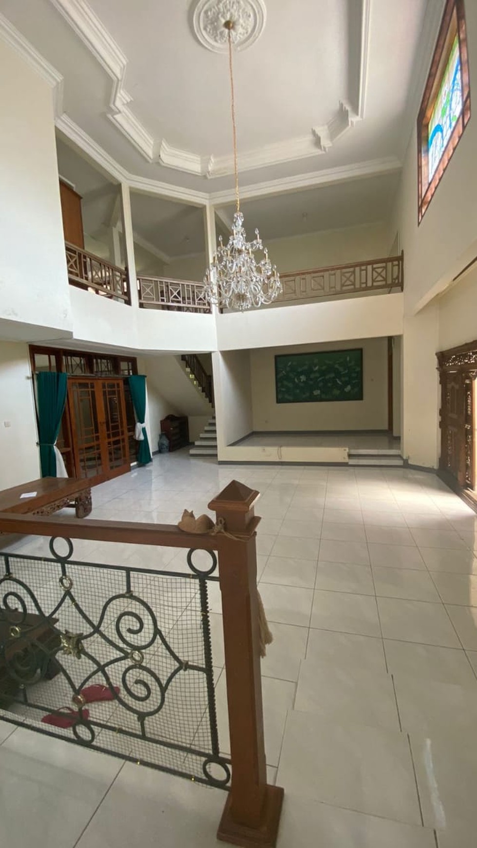 RUMAH MEWAH SIAP HUNI, LOKASI STRATEGIS DEKAT JL KALIURANG KM 7