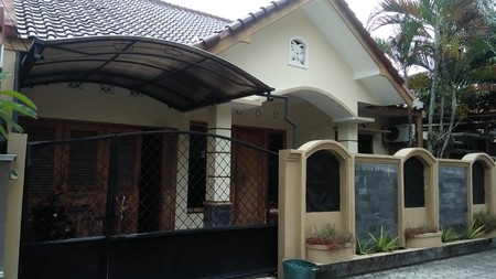 RUMAH SIAP HUNI, 500 METER DARI SUPERINDO JL PERINTIS KEMERDEKAAN, KOTAGEDE, JOGJA