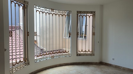 Rumah Kedoya Albasia murah