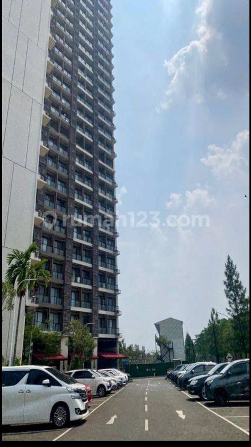 Apartemen Fully Furnished Siap Huni dengan Fasilitas Lengkap @Apartemen Sky House, BSD