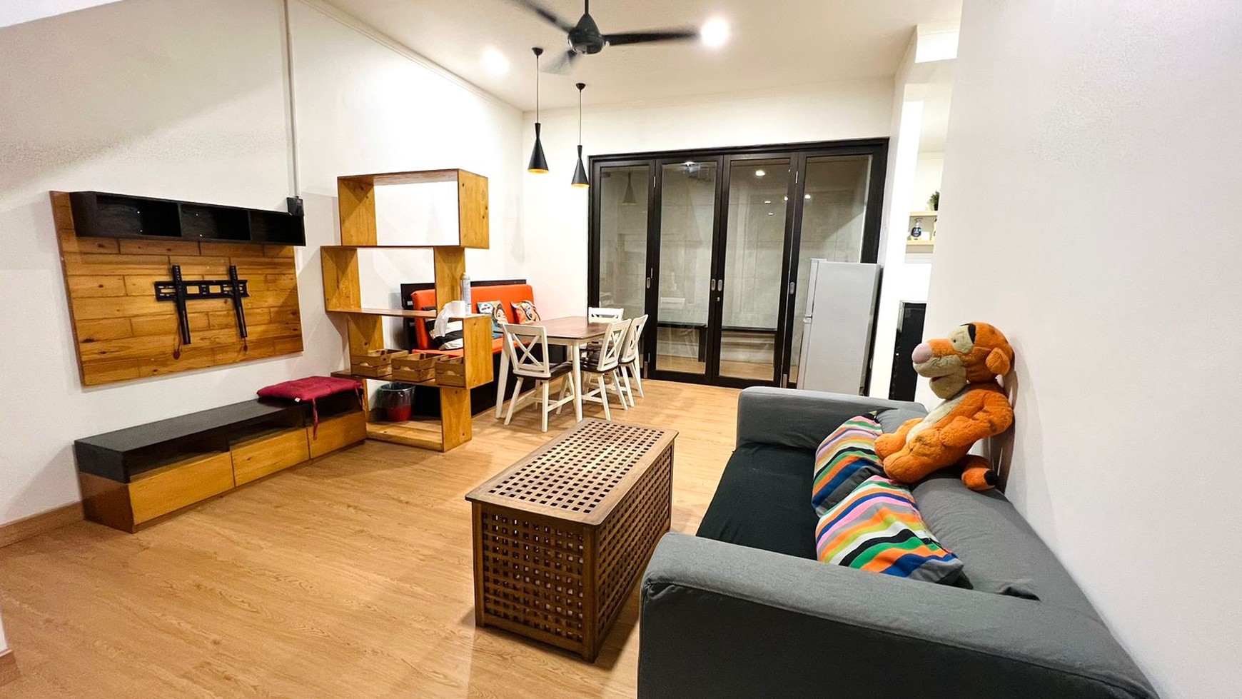 Rumah Nyaman dan Siap Huni di Kawasan Permata, Bintaro Jaya Sektor 9, Tangerang Selatan 