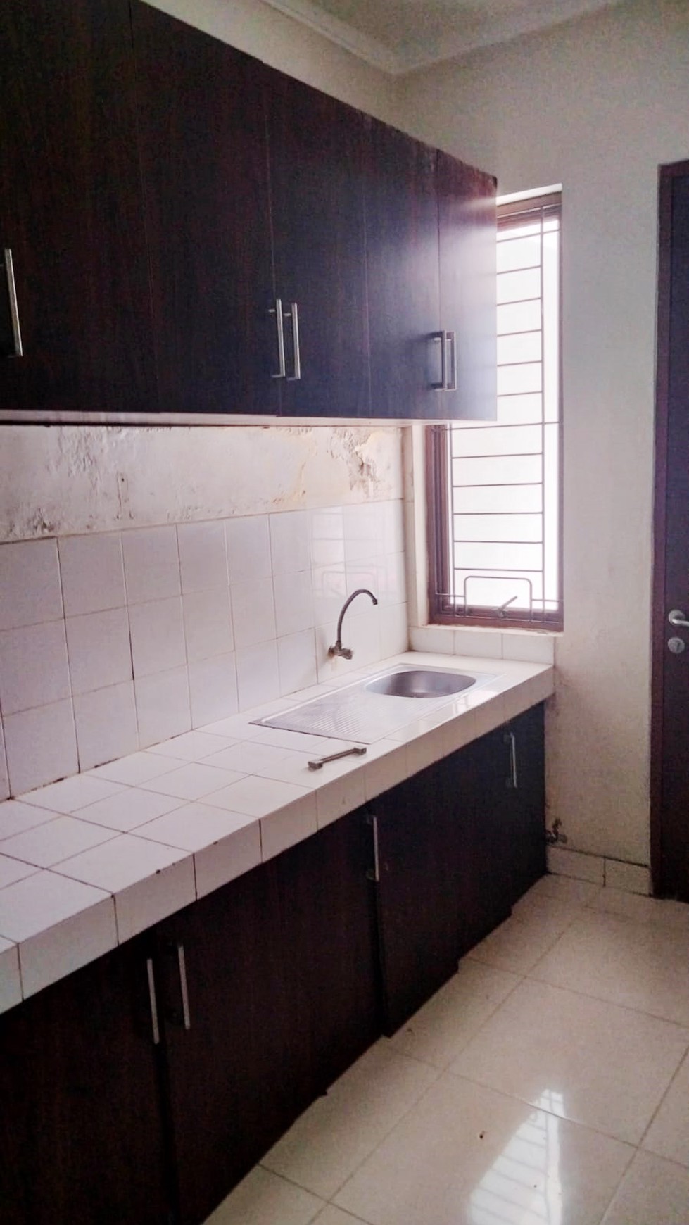 Rumah Bagus Siap Huni Asri di Discovery Conserva, Bintaro Jaya, Sektor 9
