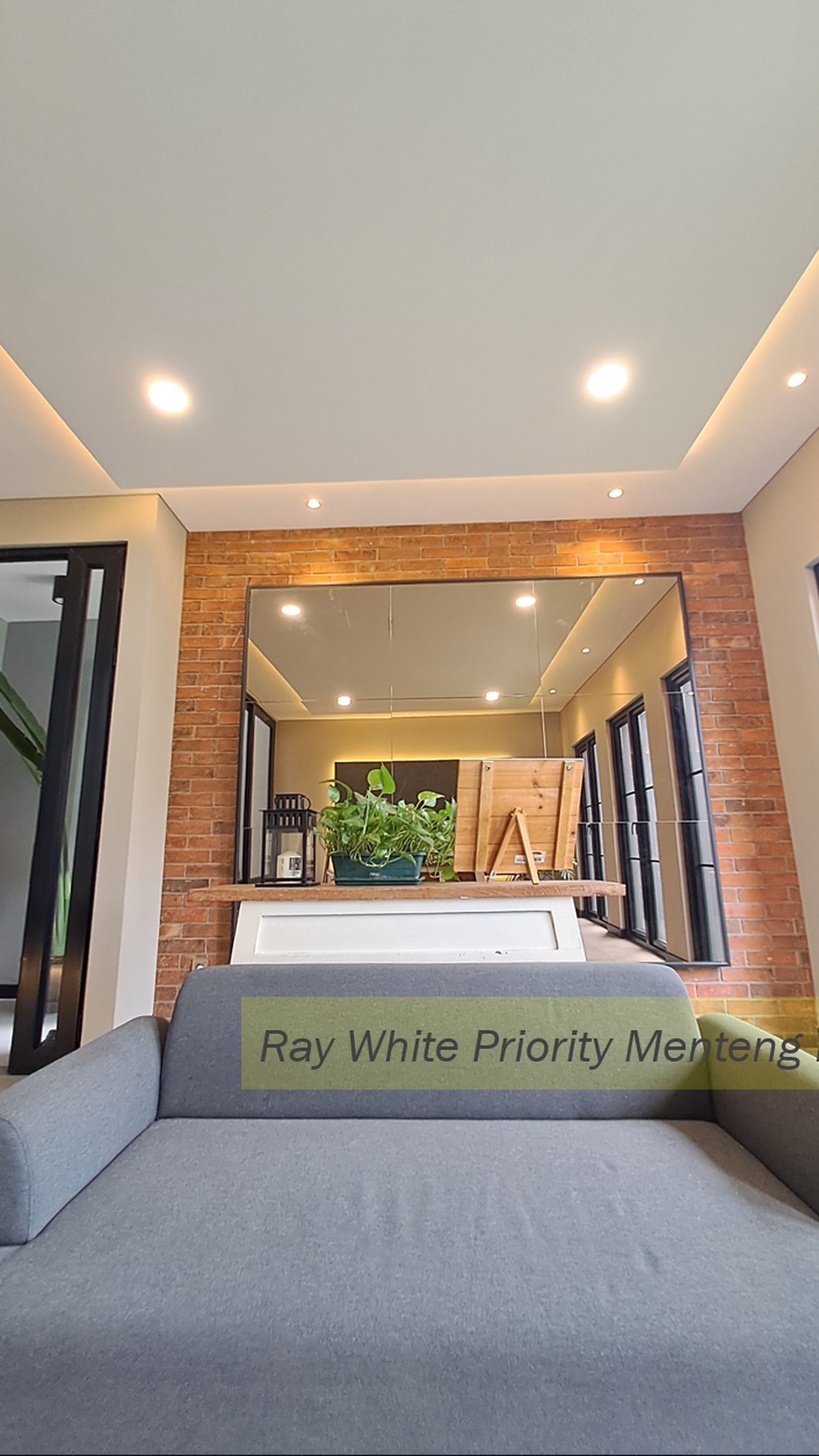 Brand New House with Modern Architecture, Pondok Indah, Jakarta Selatan