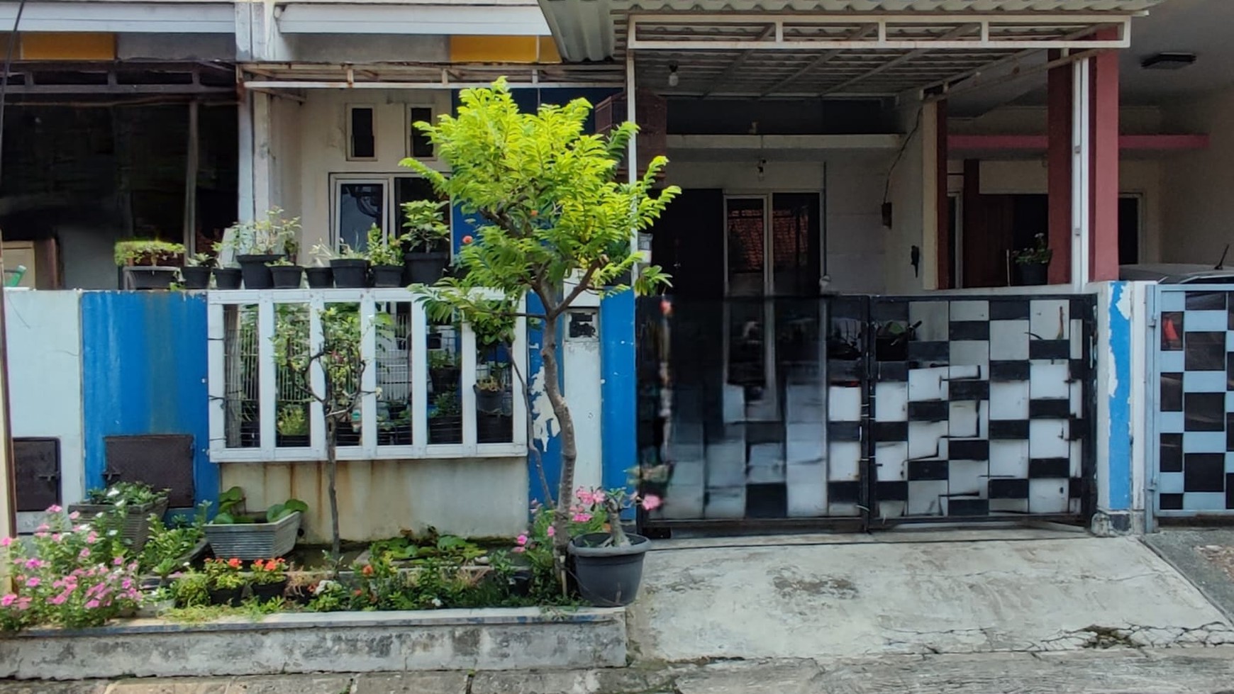 RUMAH DI Villa Melati Mas, Serpong (Harga menarik)