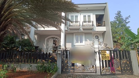 Rumah Mewah Siap Huni di Boulevard Kota Wisata