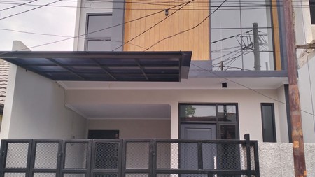 RUMAH BARU di NUSA LOKA  BSD,  2 Lantai 