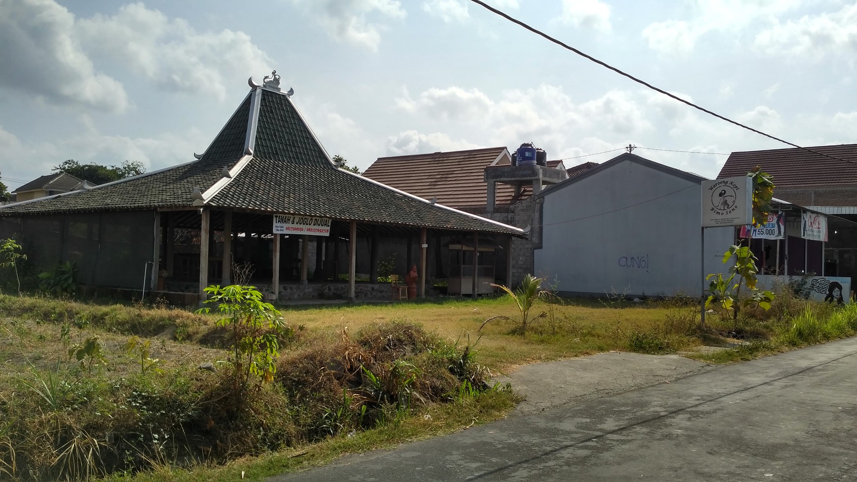 TANAH BONUS BANGUNAN JOGLO, COCOK UNTUK USAHA KULINER, DLL.