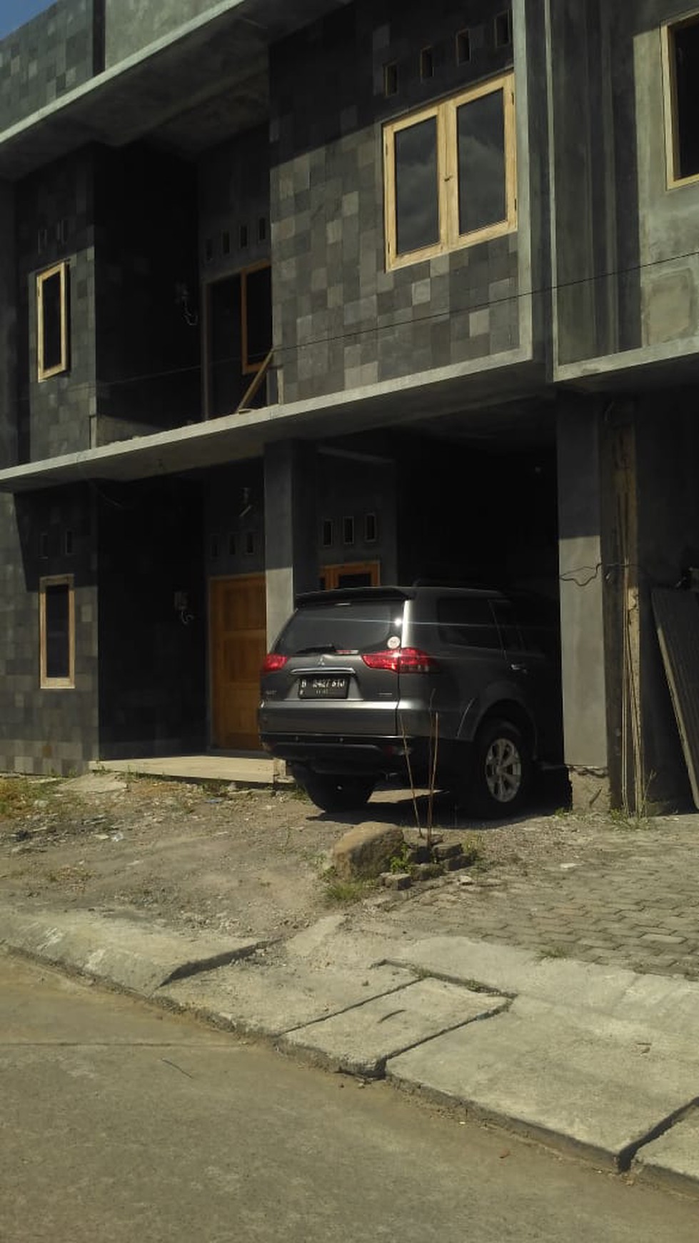 RUMAH KOST BARU SIAP HUNI, TIMUR RS SAKINA IDAMAN