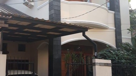 Rumah Bagus,siap huni di Bintaro Jaya sek 9. Deket dg sta ka sudimara.