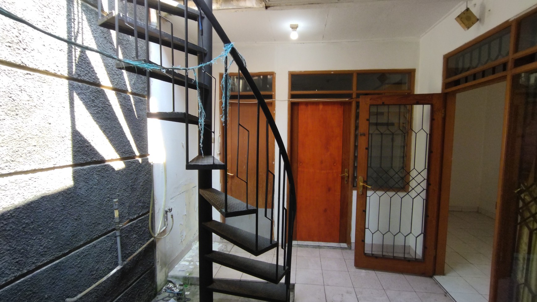 Rumah Asri di Komplek Batununggal