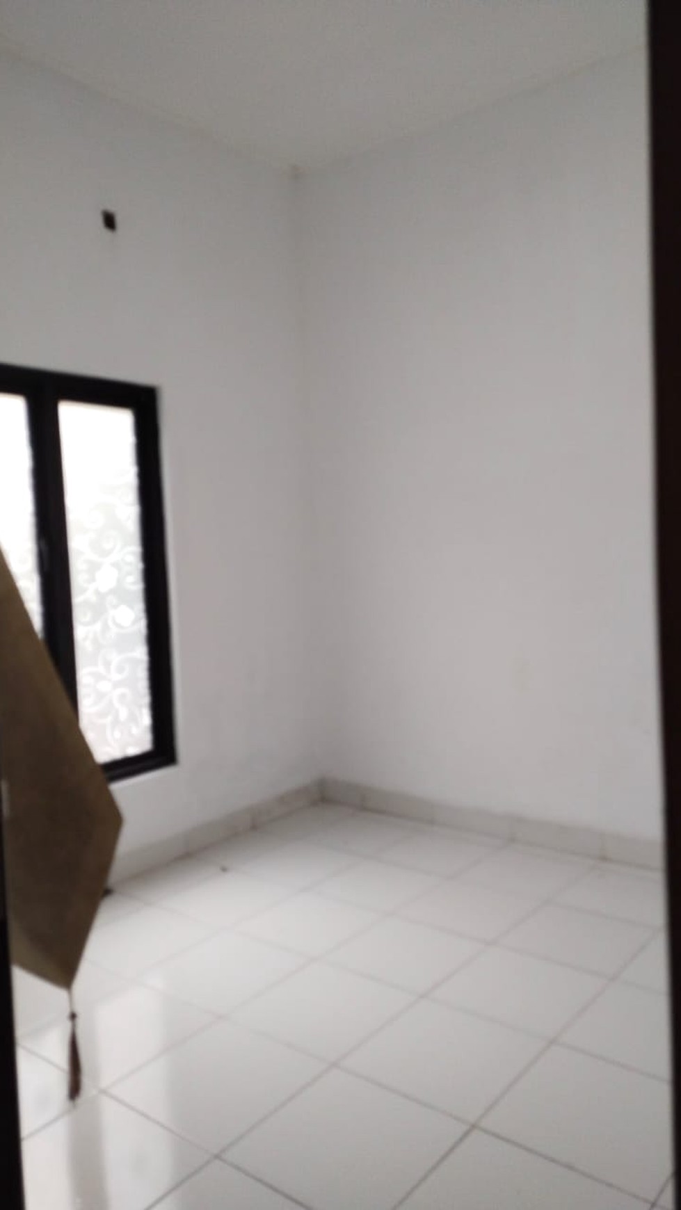 Dijual Rumah 2 lantai di Kaisar Mansion, Karawaci