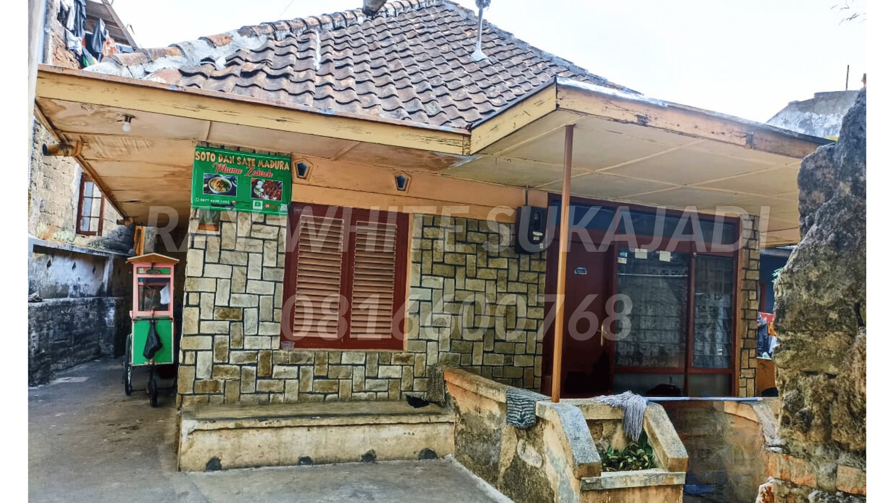 Dijual Rumah Lama di Jalan Gagak