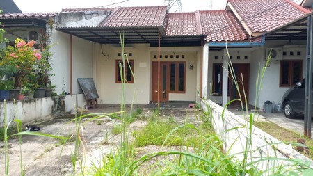 Rumah minmalis di Pondok Aren.