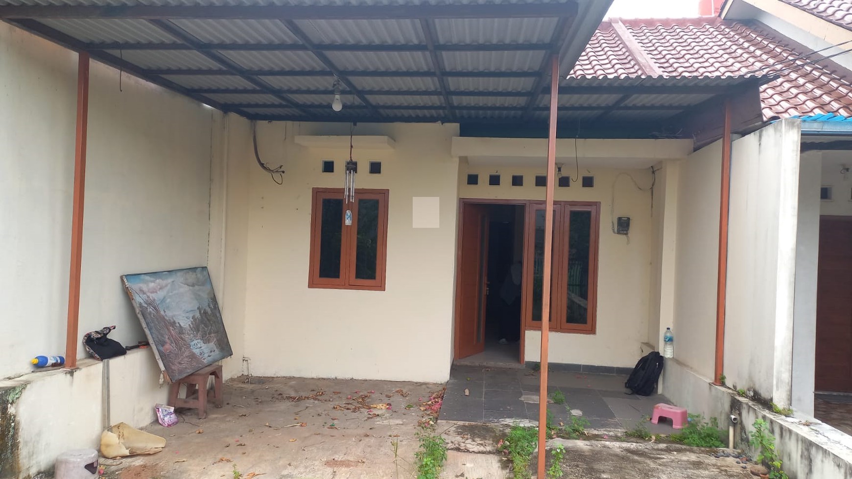 Rumah minmalis di Pondok Aren.