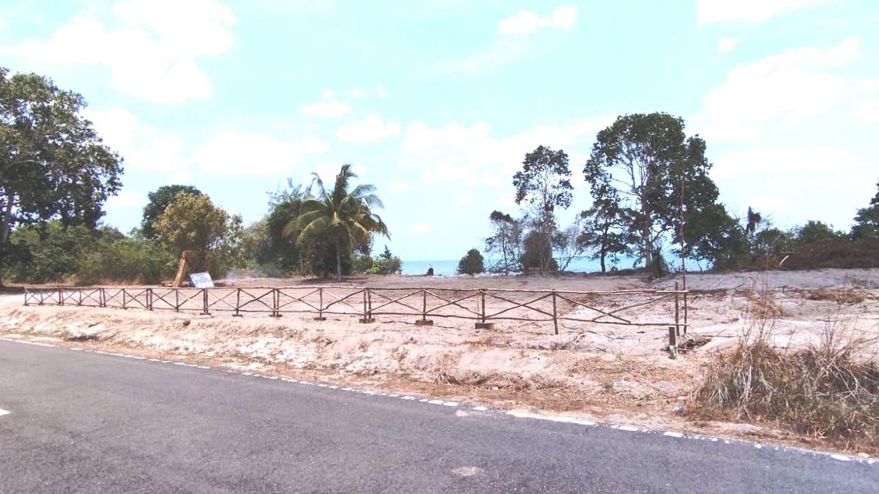 Dijual Cepat !! Tanah pinggir pantai ,membalong ,Bangka Belitung