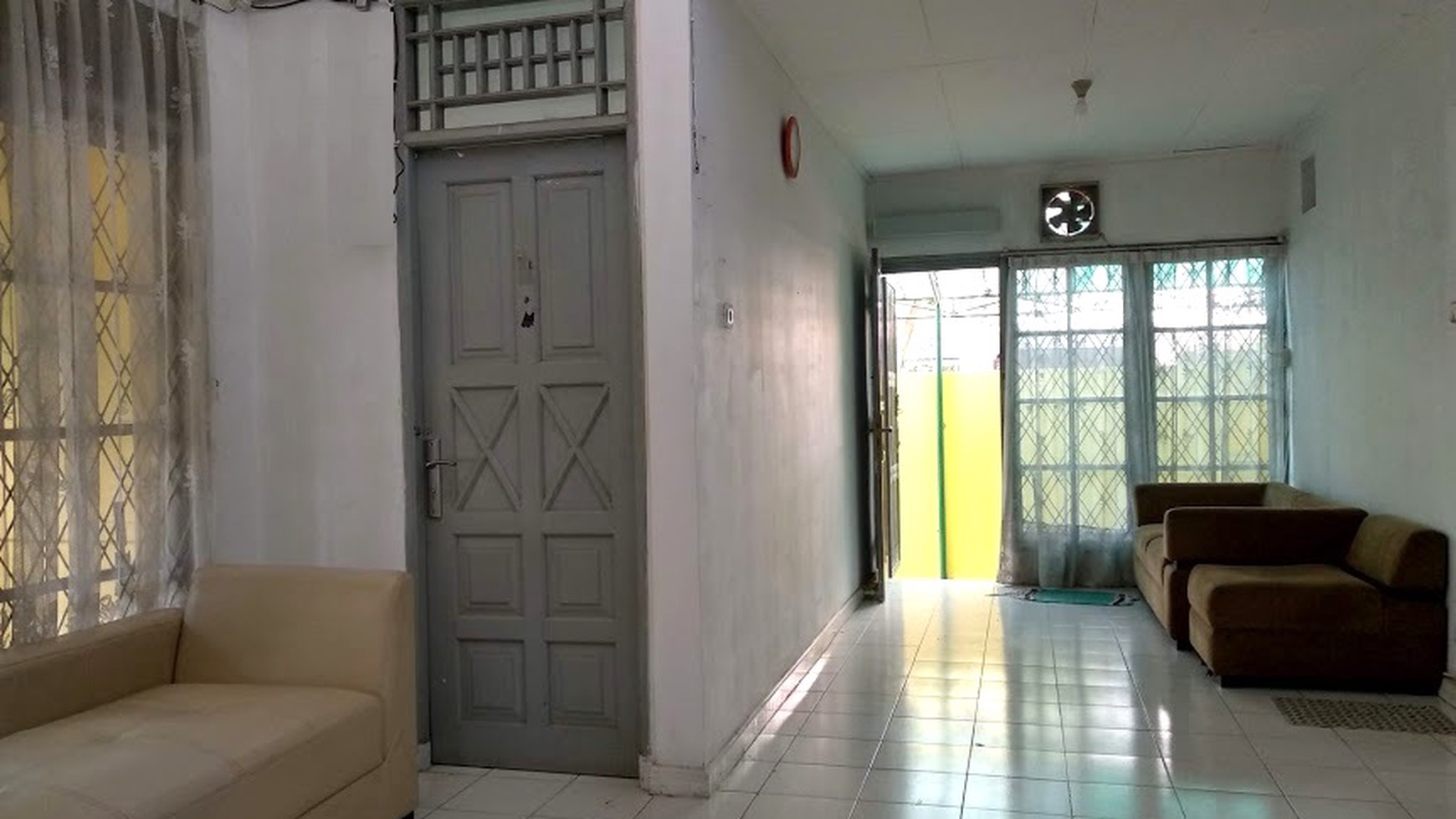 Rumah cantik siap huni di maleo bintaro