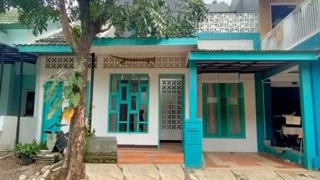 Rumah cantik, siap huni di bintaro