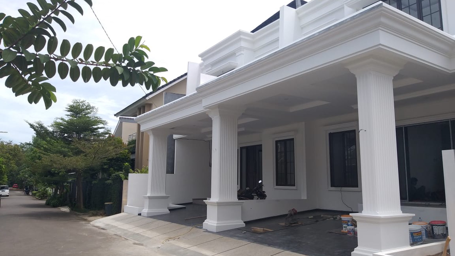 Rumah 2 Lantai, desain elegant di Bintaro Jaya Sektor 9