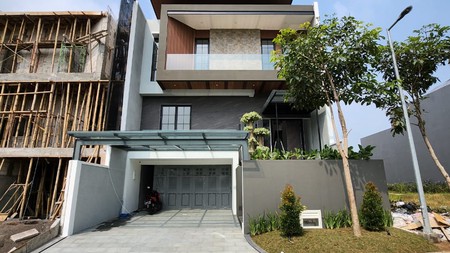 6 Milyar-an ..Cluster TerDEPAN....New SMART Home System + 6 titik CCTV, Vertical Garden, Sanitary GROHE KOHLER + Toto..