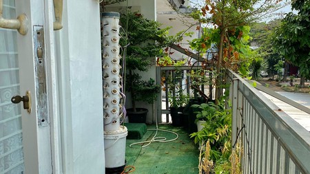 Rumah Bagus Siap Huni di Emerald Town House Bintaro Jaya, Sektor 9 Tangerang Selatan