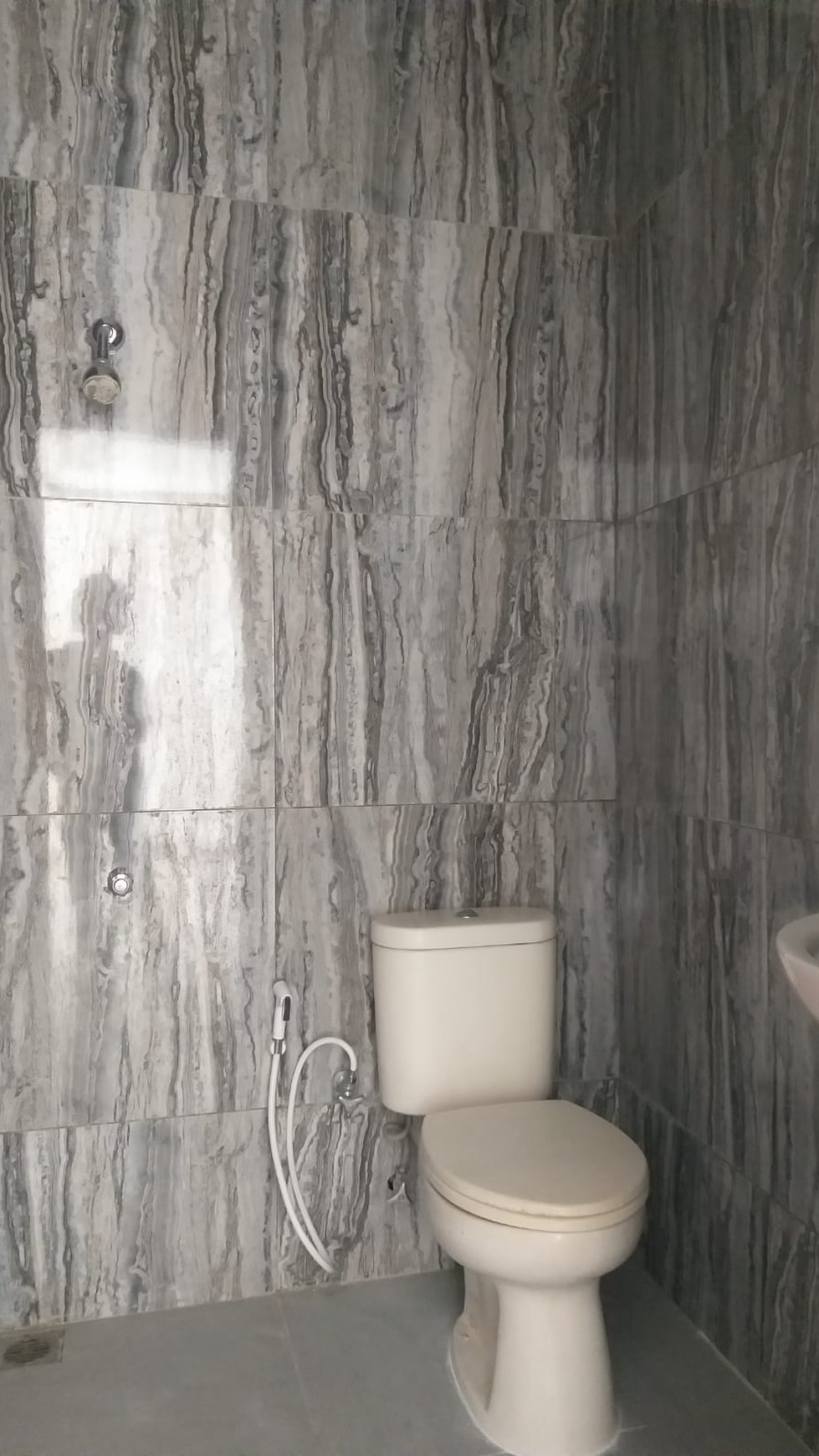 Rumah Bagus Siap Huni di Emerald Town House, Bintaro Jaya Sektor 9, Tangerang Selatan 