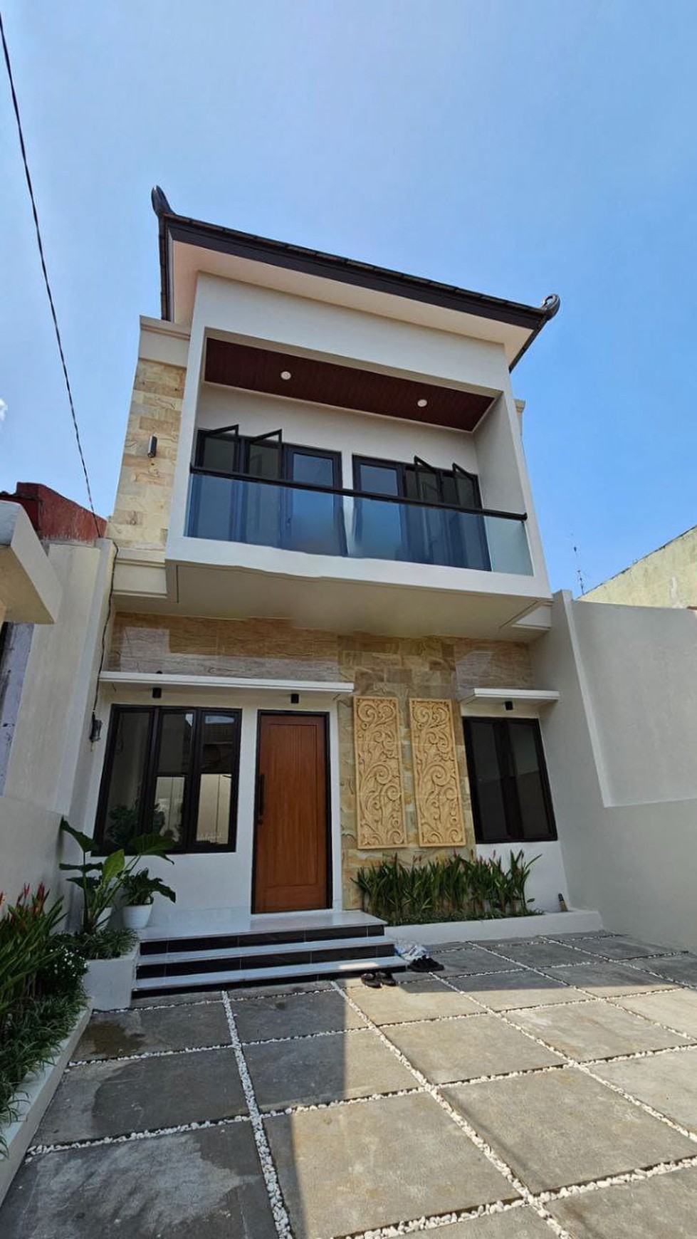 KENCANA LOKA BSD RUMAH BARU GAYA BALI 