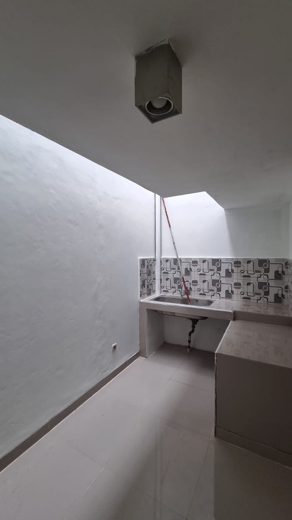 Rumah Minimalis Siap Huni di Cluster Emerald Town House, Bintaro Jaya, Sektor 9