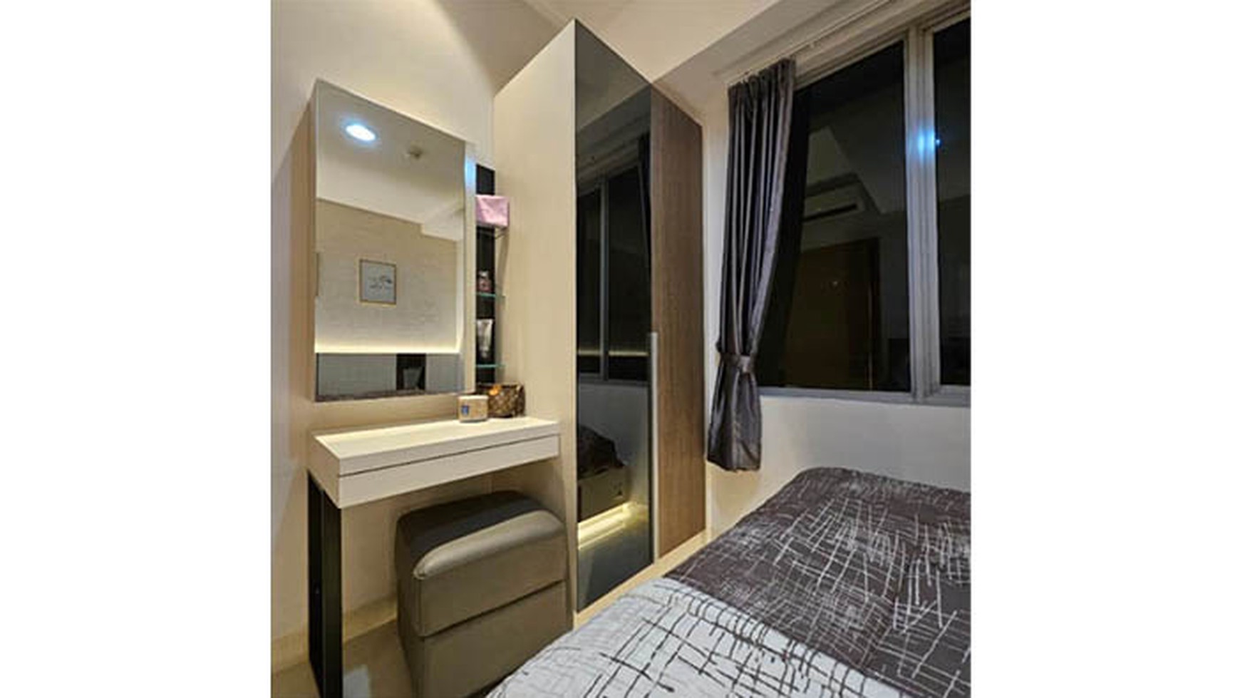 Apartemen The Mansion  Twr Jasmine Aurora Kemayoran Luas 76m2