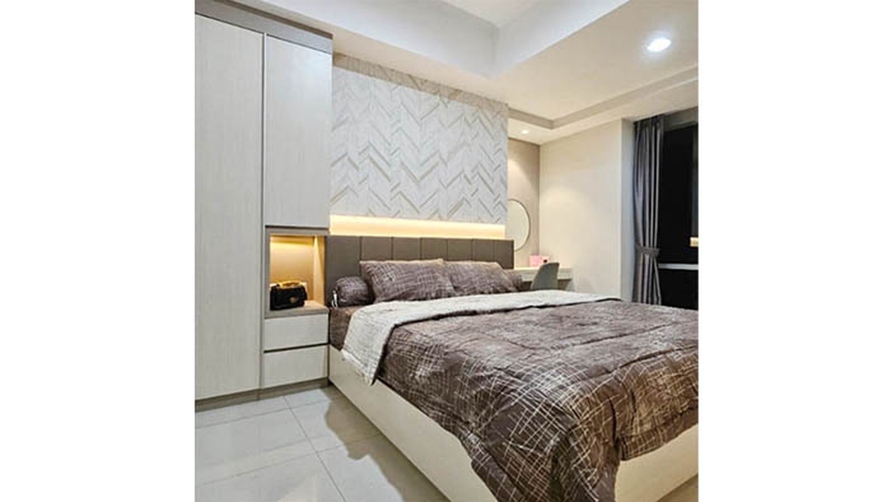 Apartemen The Mansion  Twr Jasmine Aurora Kemayoran Luas 76m2