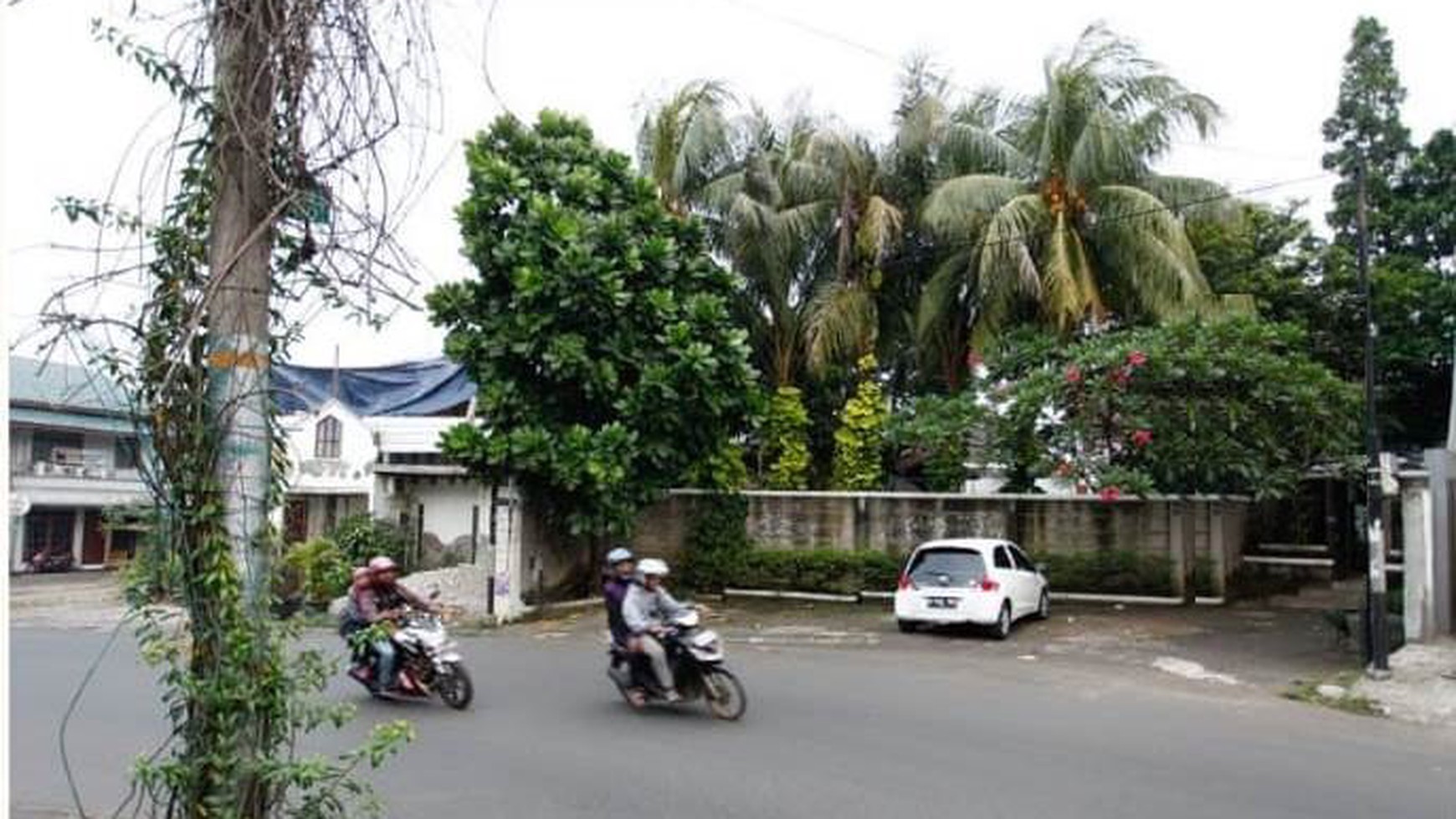 Kavling lokasi strategis daerah Commersil di Bintaro