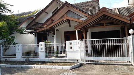 Rumah Semi Furnish Lokasi 15 menit Ke Stasiun Tugu Yogyakarta 
