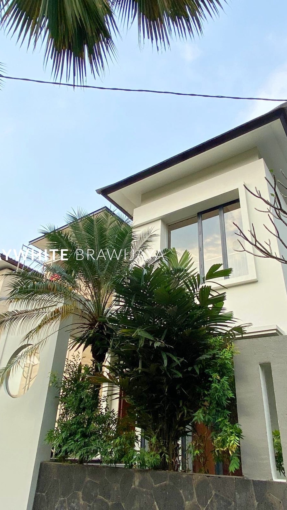 Modern Minimalist Luxurious House Coumpund at Kenanga Terusan