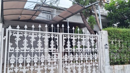 Rumah Bagus Di Alam Asri Pondok Indah Jakarta Selatan