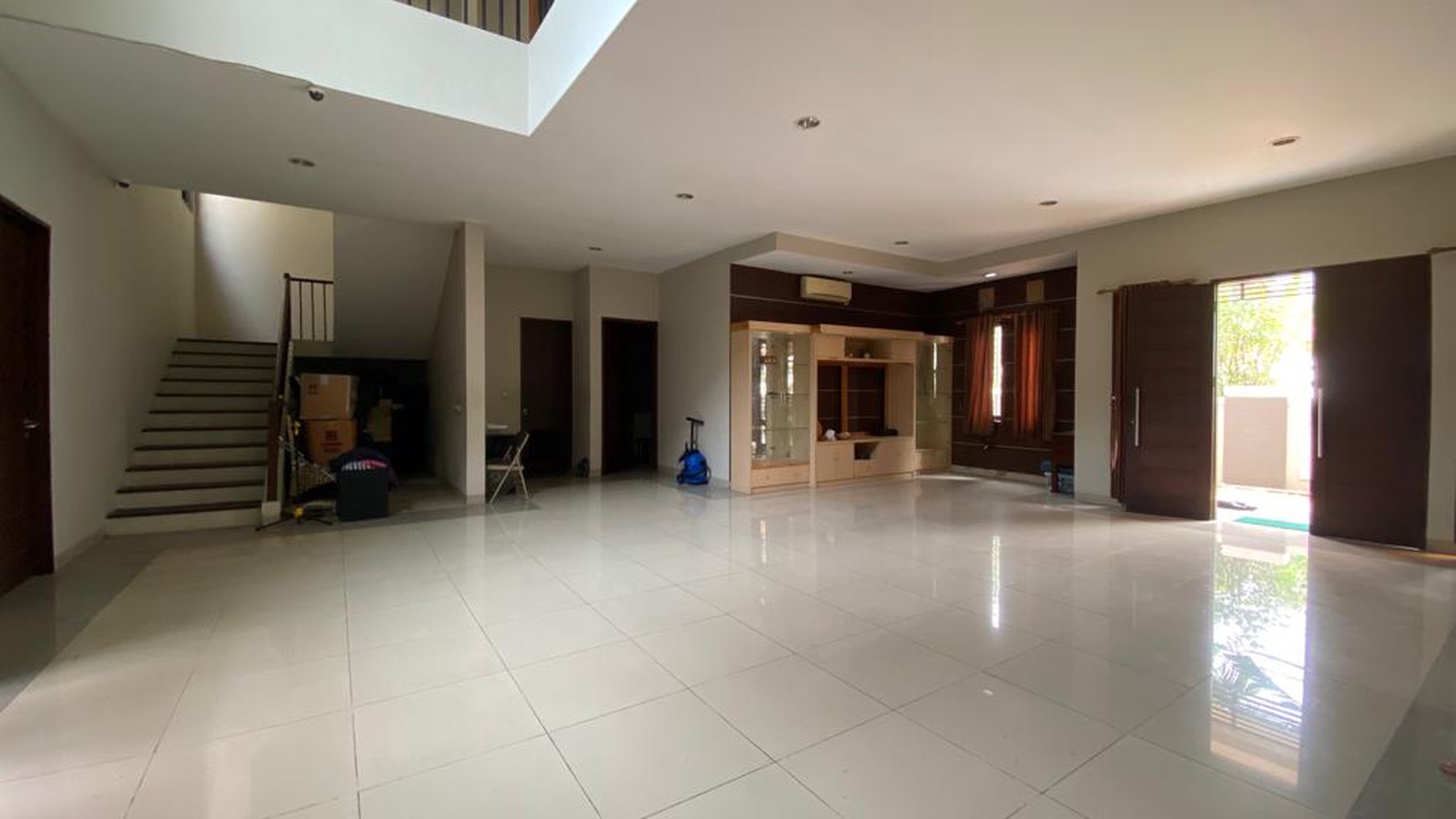 Dijual Rumah 2 Lantai Lokasi Strategis Jalan Cempaka Putih Tengah Jakarta Pusat