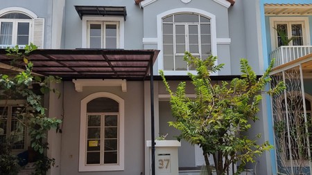 Disewakan rumah di JL. Ventura Taman Rolling Hills Lippo Karawaci Tangerang