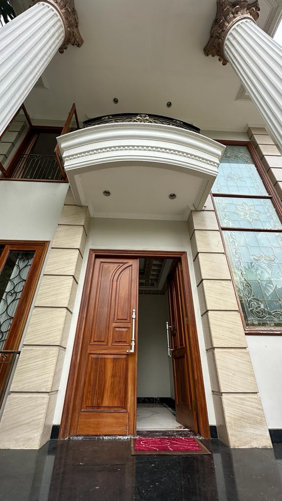 European Classic House Pondok Indah