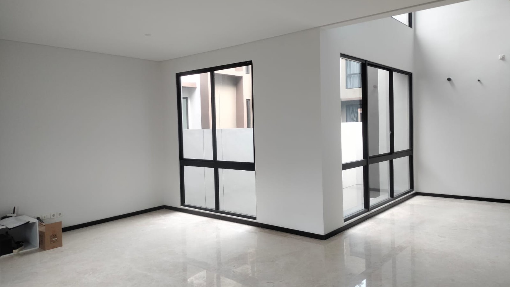 Zora Kazumi, Bsd Best Offer. Rumah Mewah