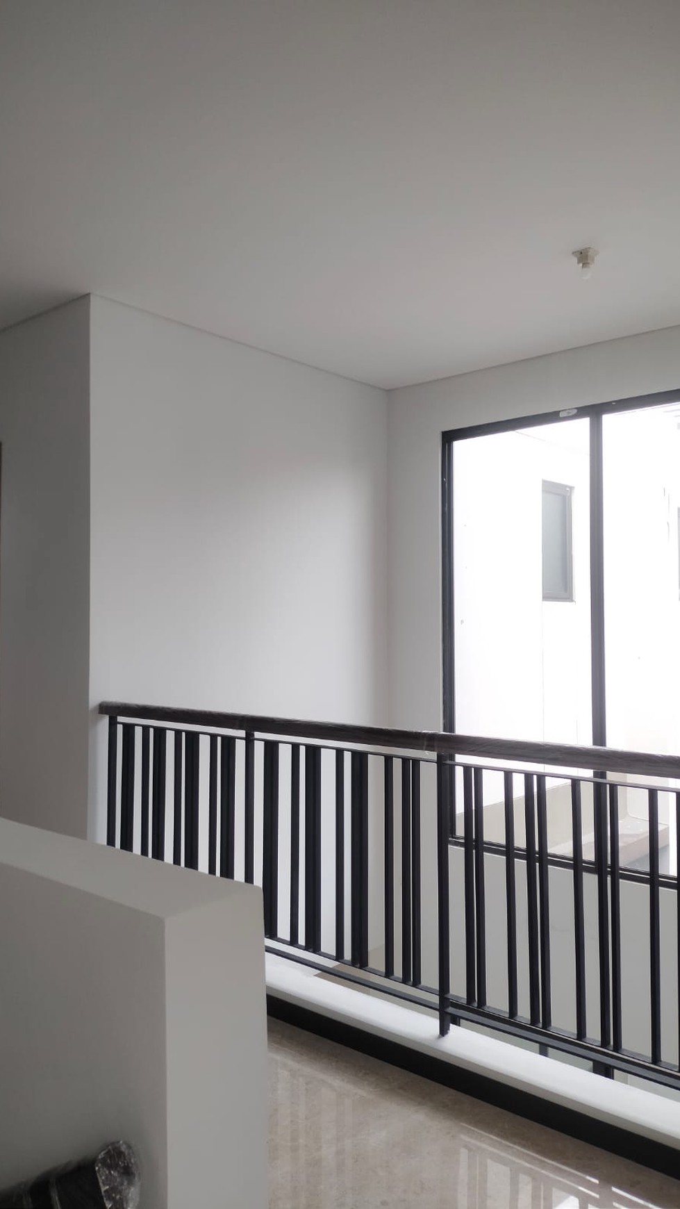 Zora Kazumi, Bsd Best Offer. Rumah Mewah