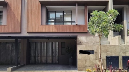  Zora Kazumi, Bsd Best Offer. Rumah Mewah