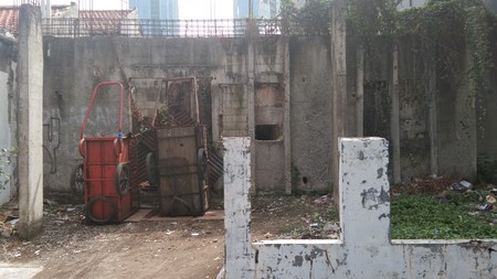 Dijual tanah/rumah di setiabudi timur 3