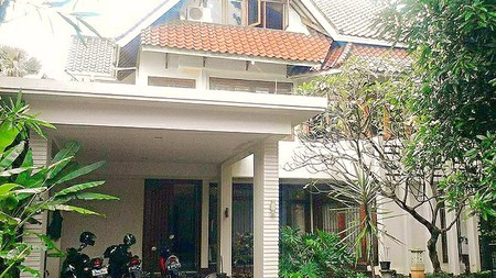 Dijual rumah di Pejaten barat