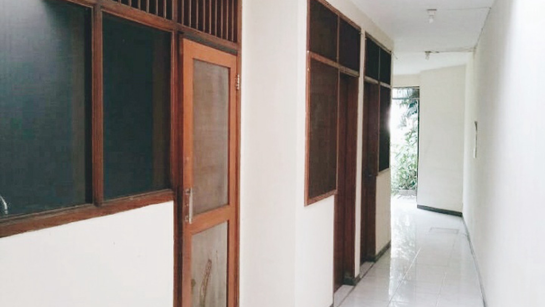 Dijual rumah di Kemang Utara