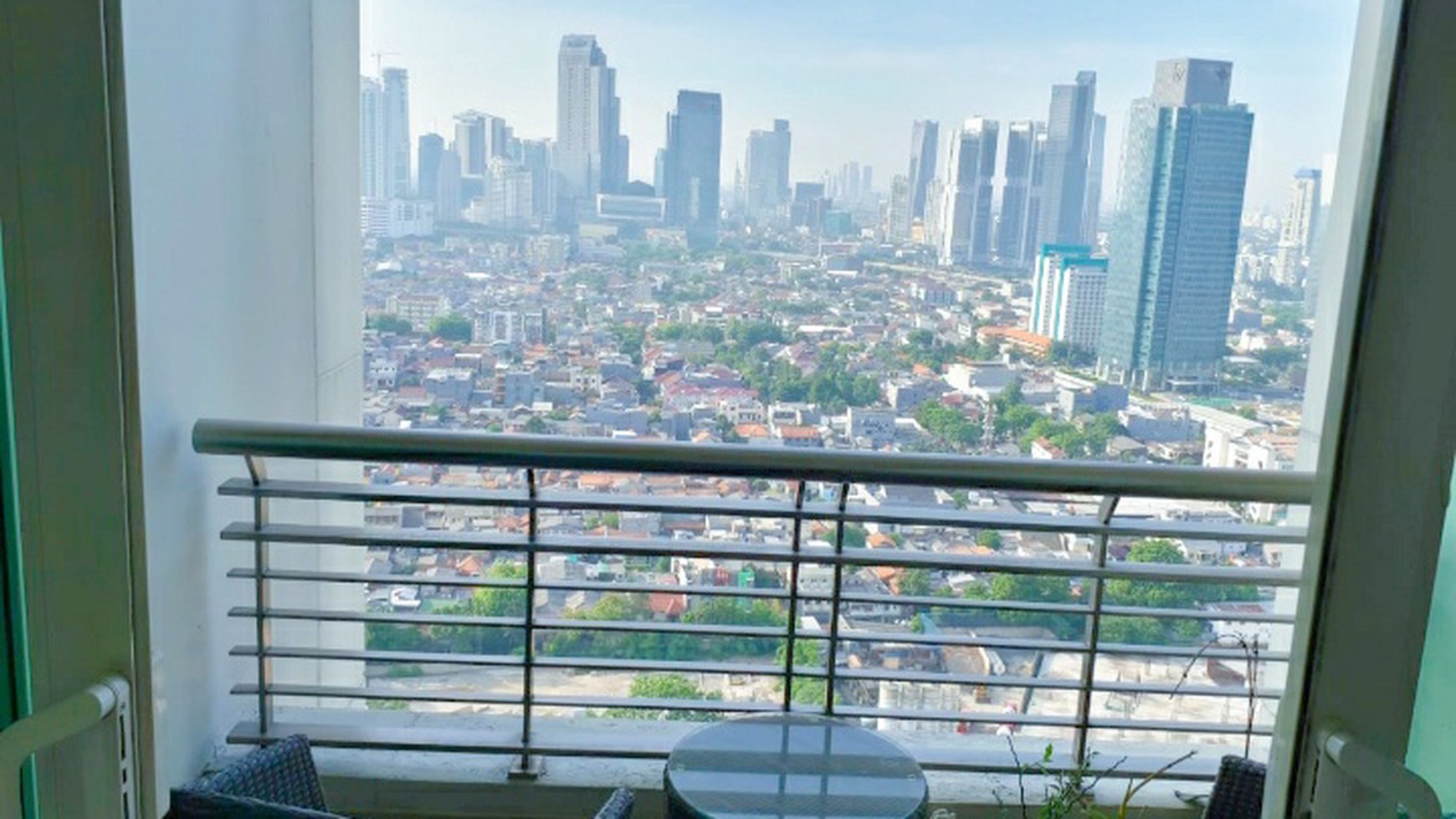 Apartemen The Peak Sudirman