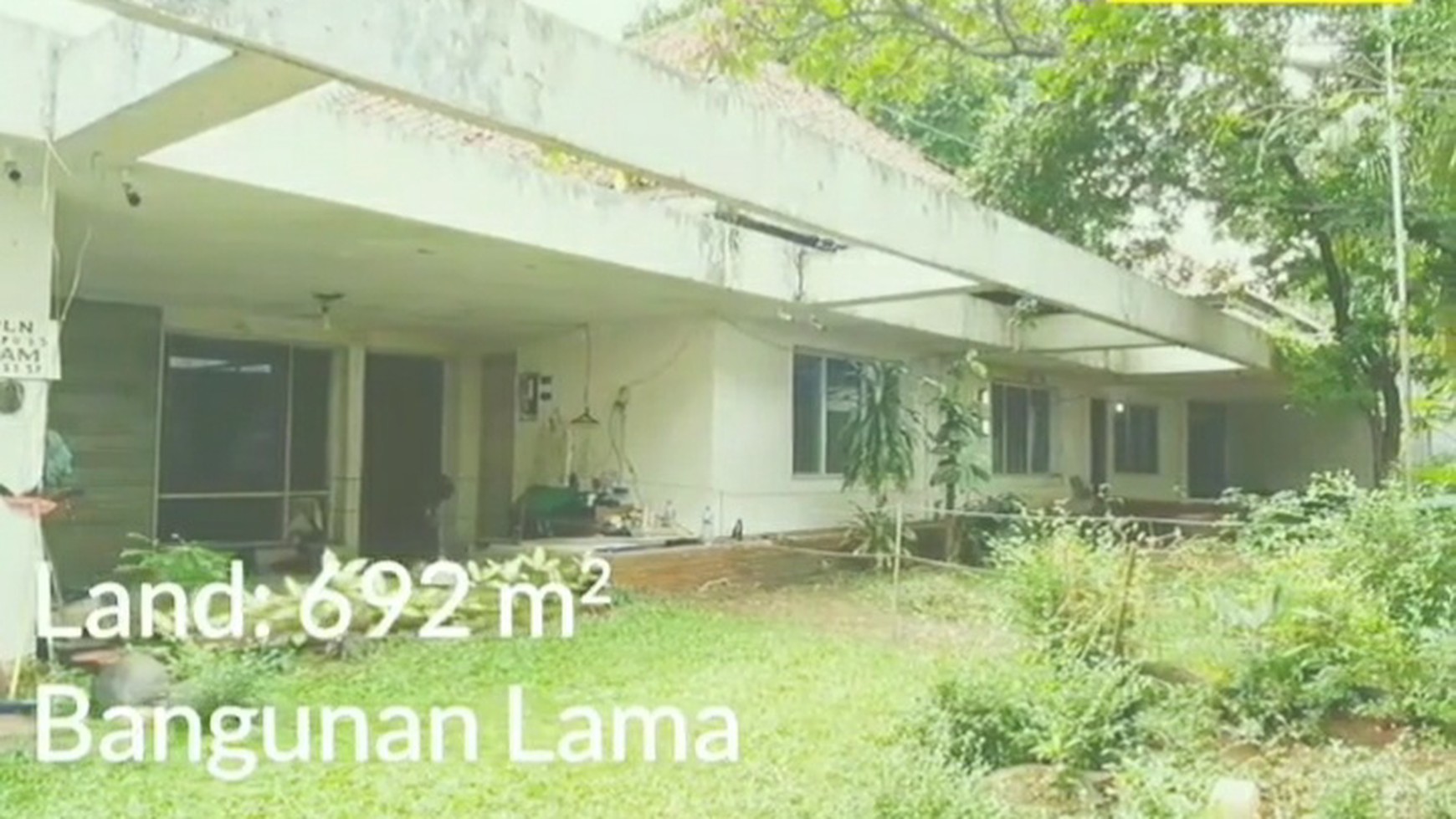 Rumah di Yusuf Adiwinata , Menteng