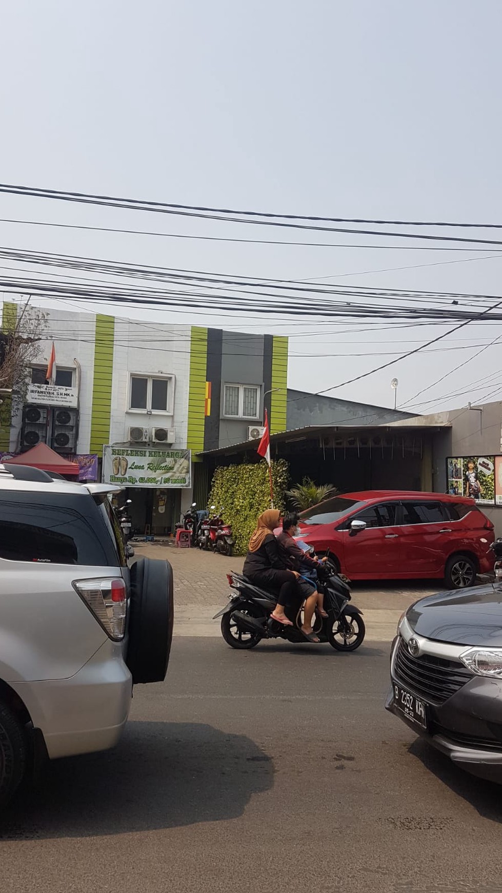  Ruko Siap Huni lokasi Strategis dan Komersil Jl Bintara Raya Bekasi