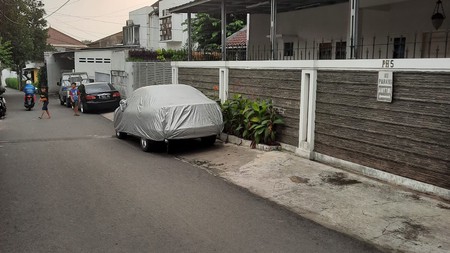 Dijual Rumah Karang Tengah Lebak Bulus 