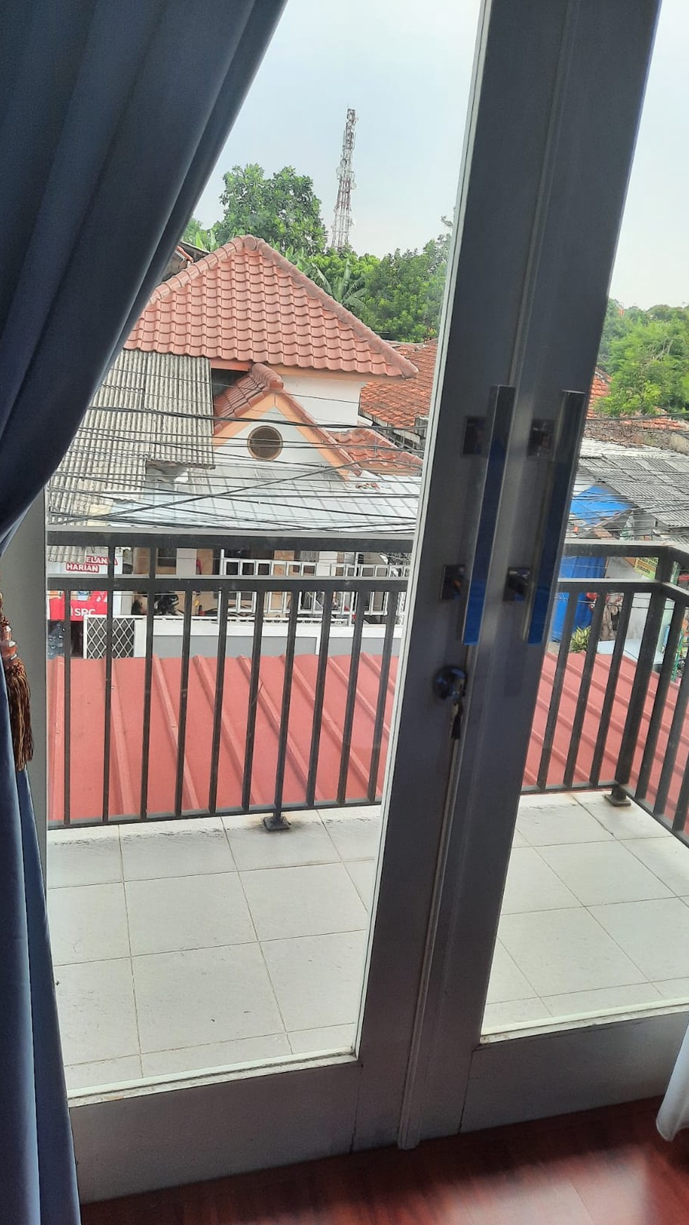 Dijual Rumah Karang Tengah Lebak Bulus 