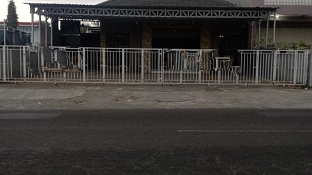 Disewakan Ruko Lokasi Strategis Dekat Kampus Unriyo Tajem 