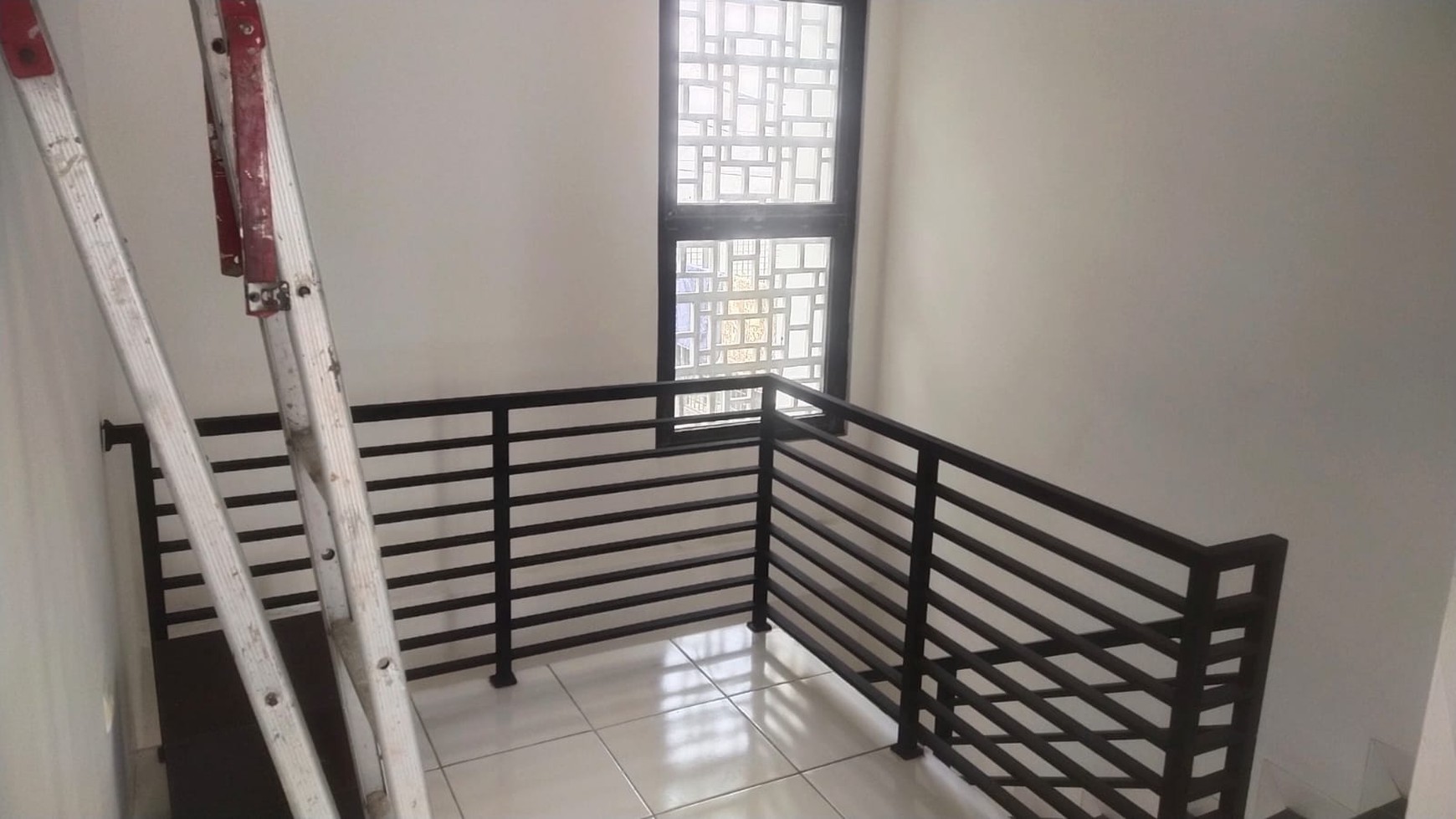 Rumah New Renov di Bintaro 8 Bintaro Jaya - 2 Lantai #OK